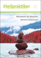 Titelseite Der Heilpraktiker 11/2025 mit Schwerpunkten Resilientes Immunsystem und Leber und Niere